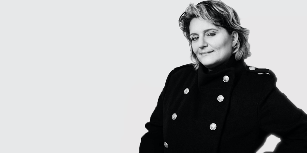 a photography of a woman in black and white