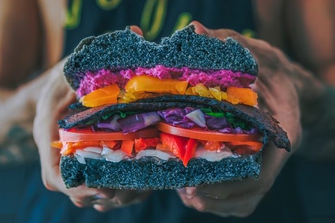 top 5 best vegan restaurants and cafes in paris