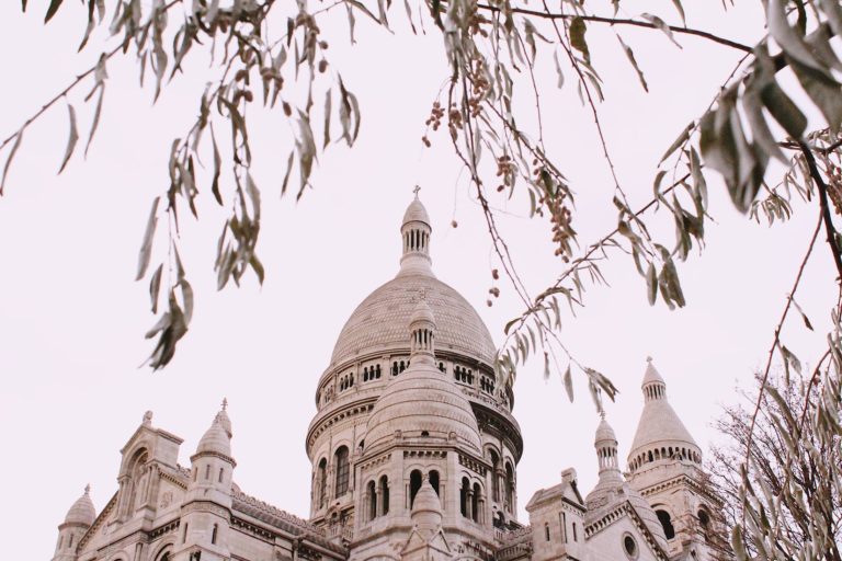 beautiful churches and cathedrals in France