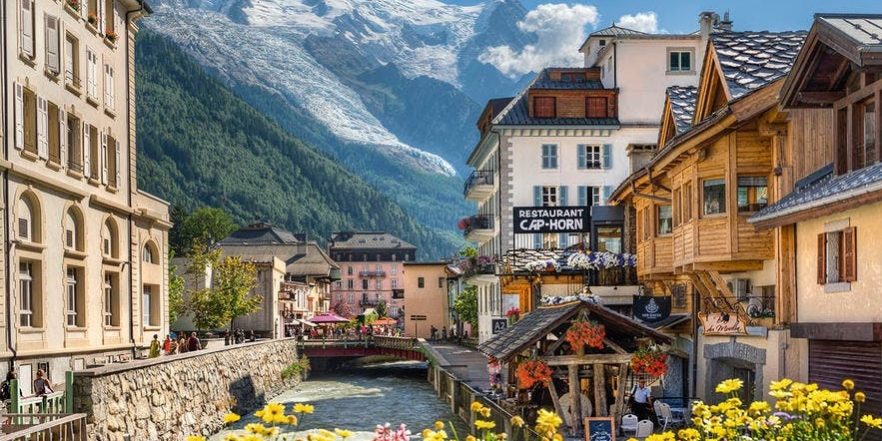 the-city-center-of-chamonix