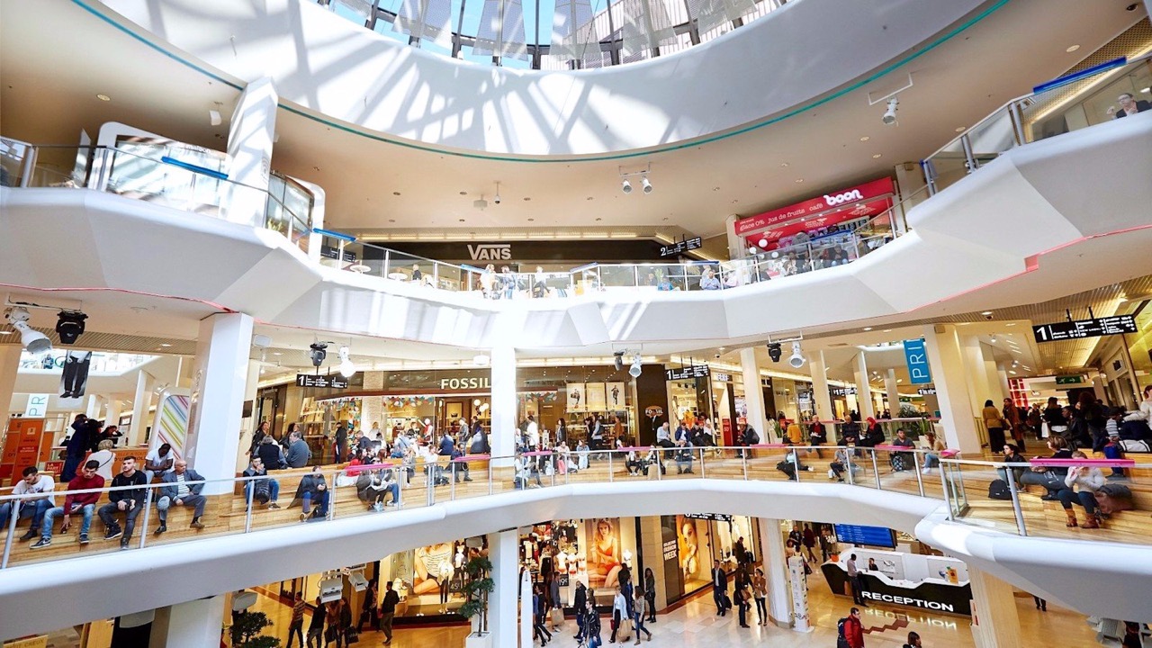 Discover the 5 shopping centers to do in France - Trip My France