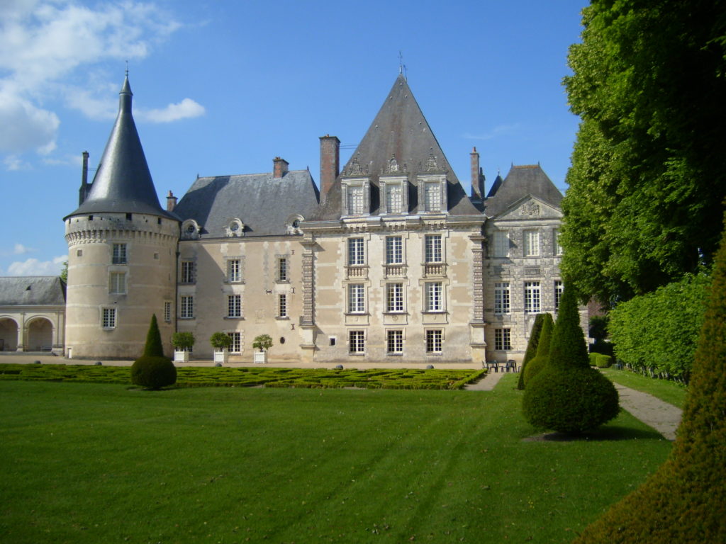 castle-of-azay-le-ferron