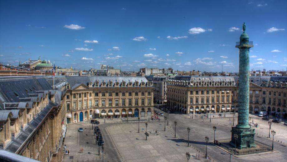 the-place-vendome-in-paris