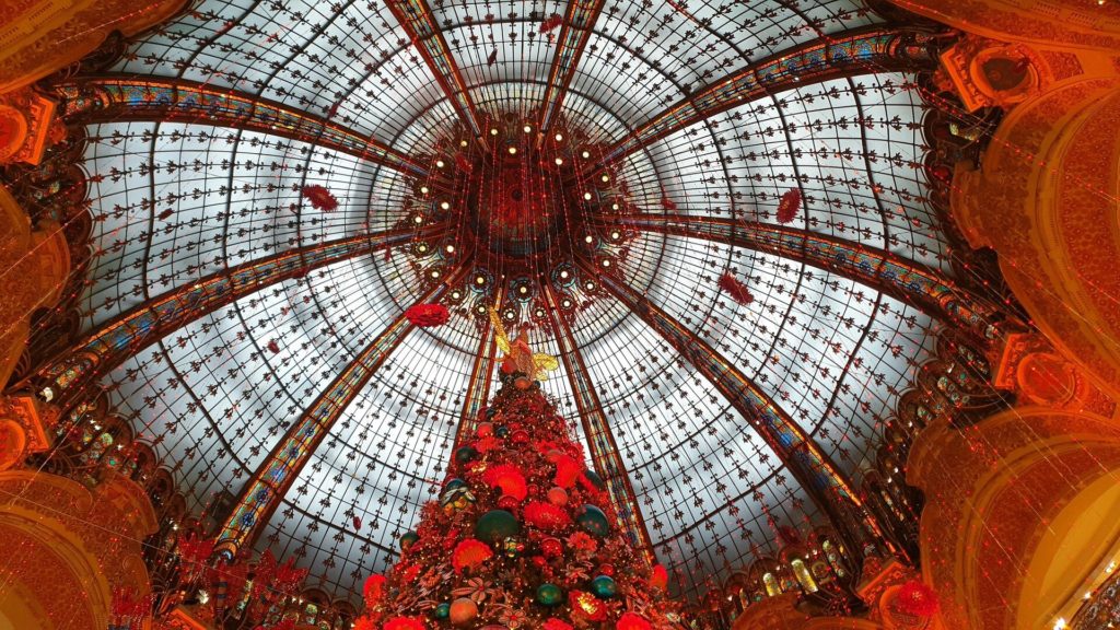 CHRISTMAS AT GALERIES LA FAYETTE