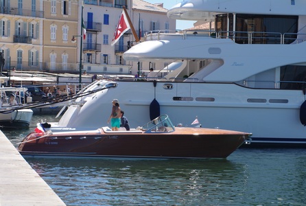 Southern France itinerary Saint-Tropez harbor sunset